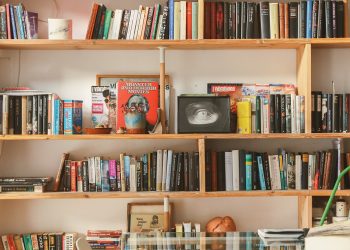 Hoe maak je een eigen boekenplank? Stap-voor-stap uitleg