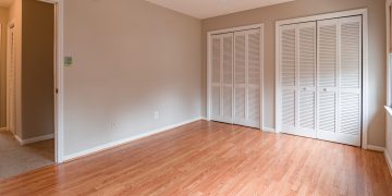 Van houten vloer tot parket: Welke vloer past het beste bij jouw huis?